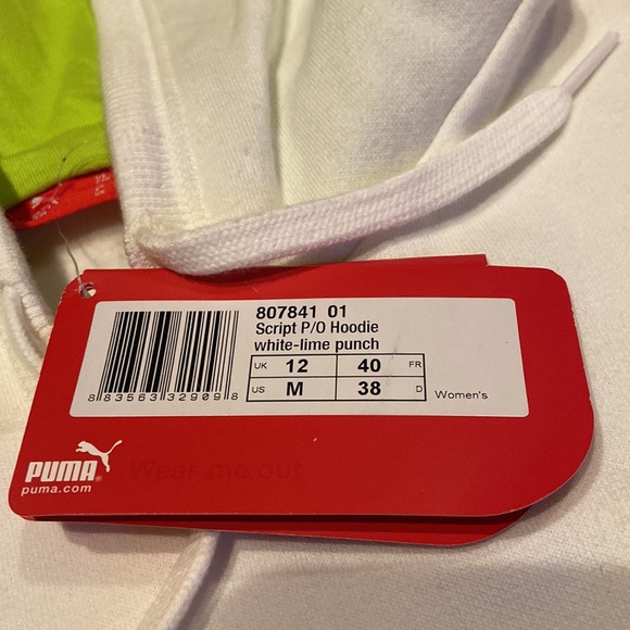 NWT Size M Women’s PUMA Hoodie - Picture 9 of 12